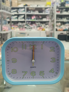 ساعت مدل QUARTZ